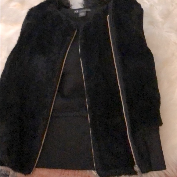 Armani Exchange Sleeveless Fur Hoodie - Picture 3 of 7